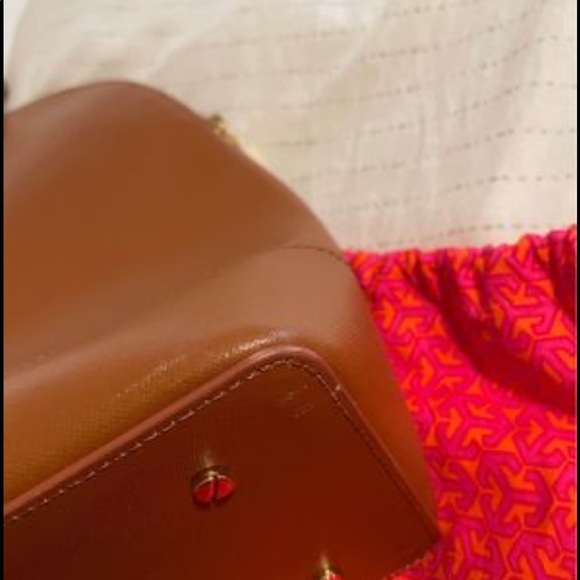 Tory Burch large Robinson dome satchel - Picture 5 of 7